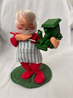 Vintage 1990 Annalee Santa Painting a Toy Train
